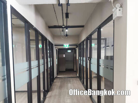 เช่าออฟฟิศตกแต่งแล้วพร้อมอยู่ พื้นที่ 2,000 ตรม บนถนนสีลม ติดรถไฟฟ้า BTS สถานีช่องนนทรี เช่าออฟฟิศตกแต่งแล้วพร้อมอยู่ พื้นที่ 2,000 ตรม บนถนนสีลม ติดรถไฟฟ้า BTS สถานีช่องนนทรี